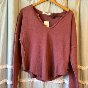 Free people sweater shirt| wine color| size large| NWT